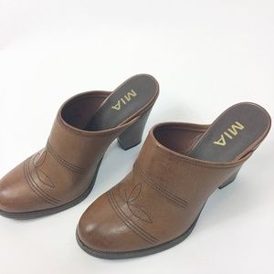 Y2K Mia Brown clogs slide on With Heel Shoes Size 6 vegan leather